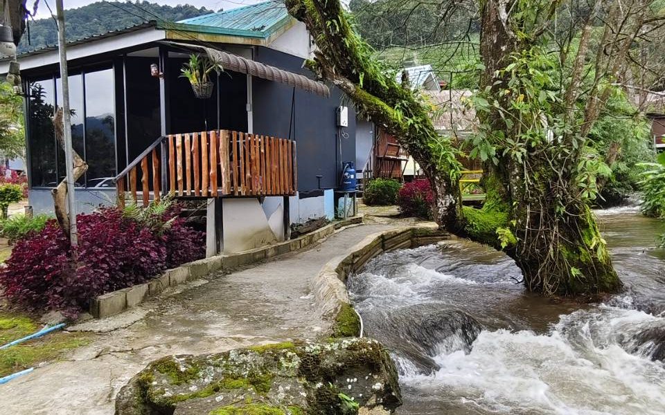 อินทนนท์ บ้านพักเล่าจู เชียงใหม่